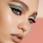 ⁦لوحة ظلال العيون من ناتاشا⁩ - الصورة ⁦2⁩