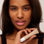 ⁦مرطب الشفاه بالزبدة⁩ - الصورة ⁦3⁩